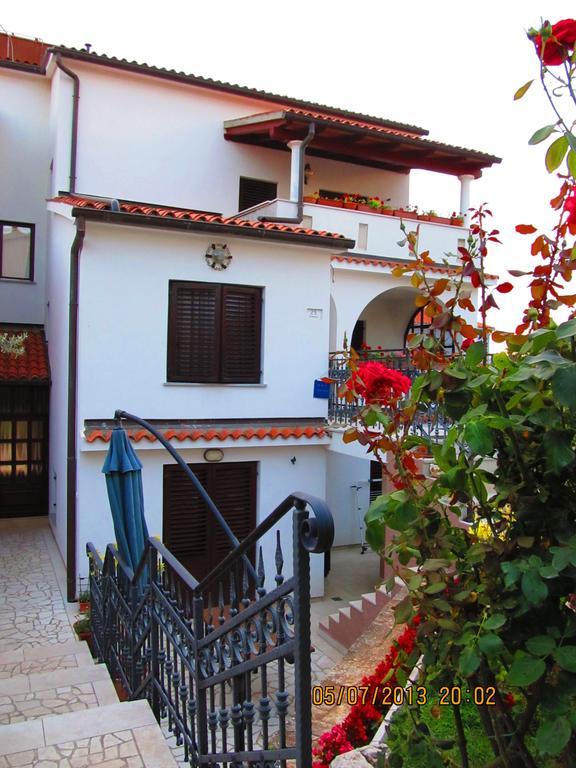 Villa Milan Vinkuran Exterior photo