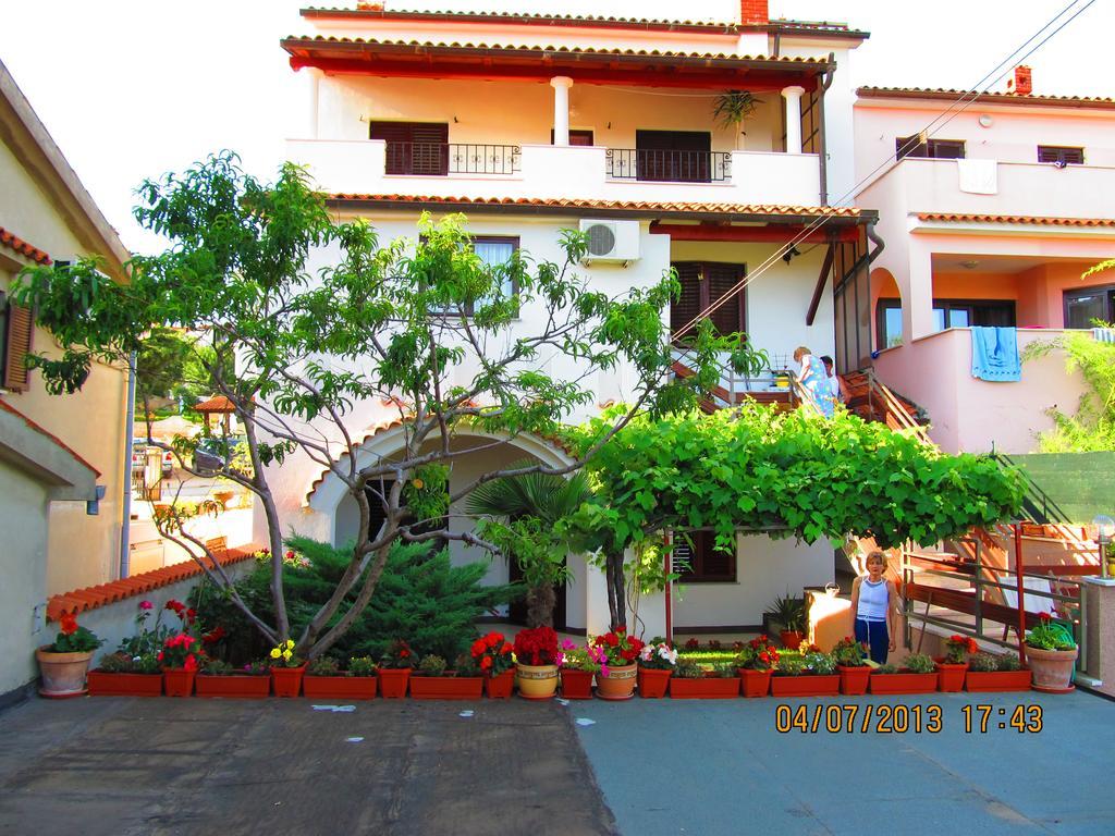Villa Milan Vinkuran Exterior photo